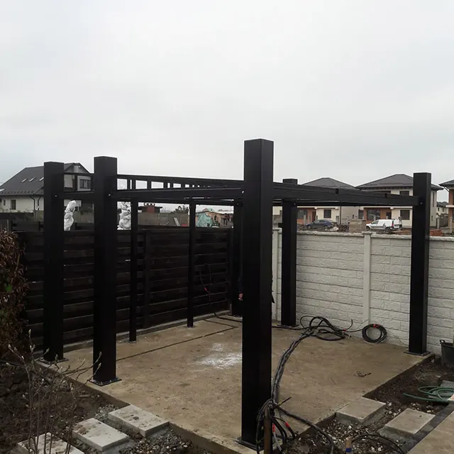 Structură metalică pentru pergolă